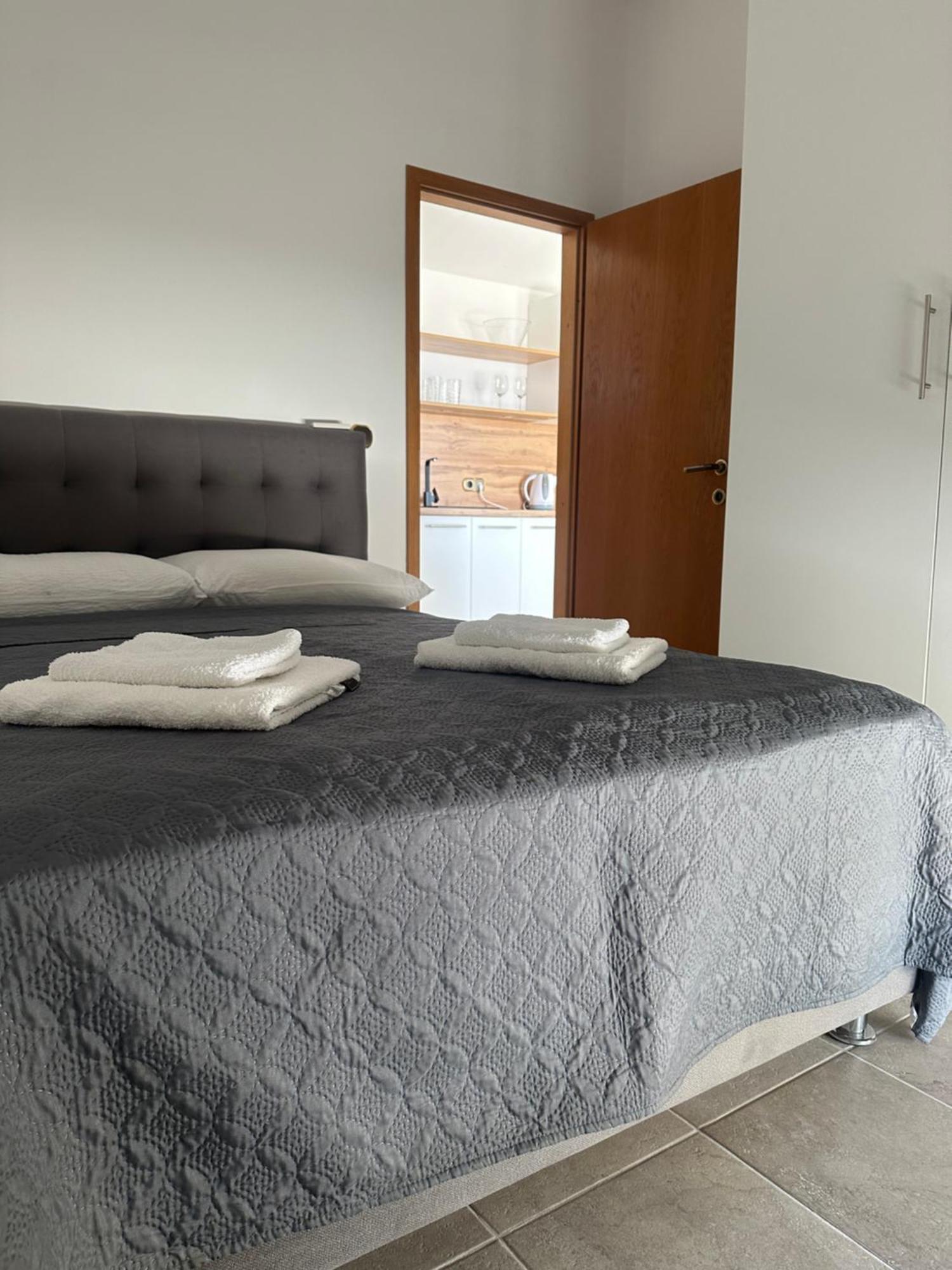 Apartments Jareb Tribalj Extérieur photo